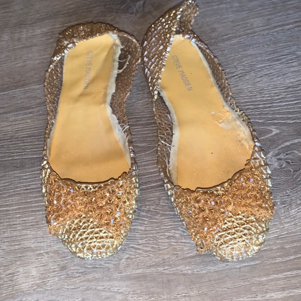 STEVE MADDEN GOLD BOW SEQUINED FLATS!!